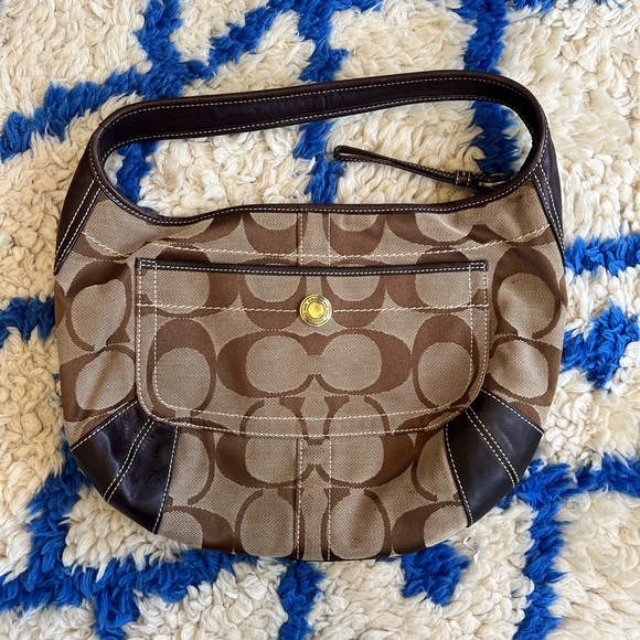 Vintage Coach Ergo Hobo Signature Shoulder Bag - Picture 1 of 5